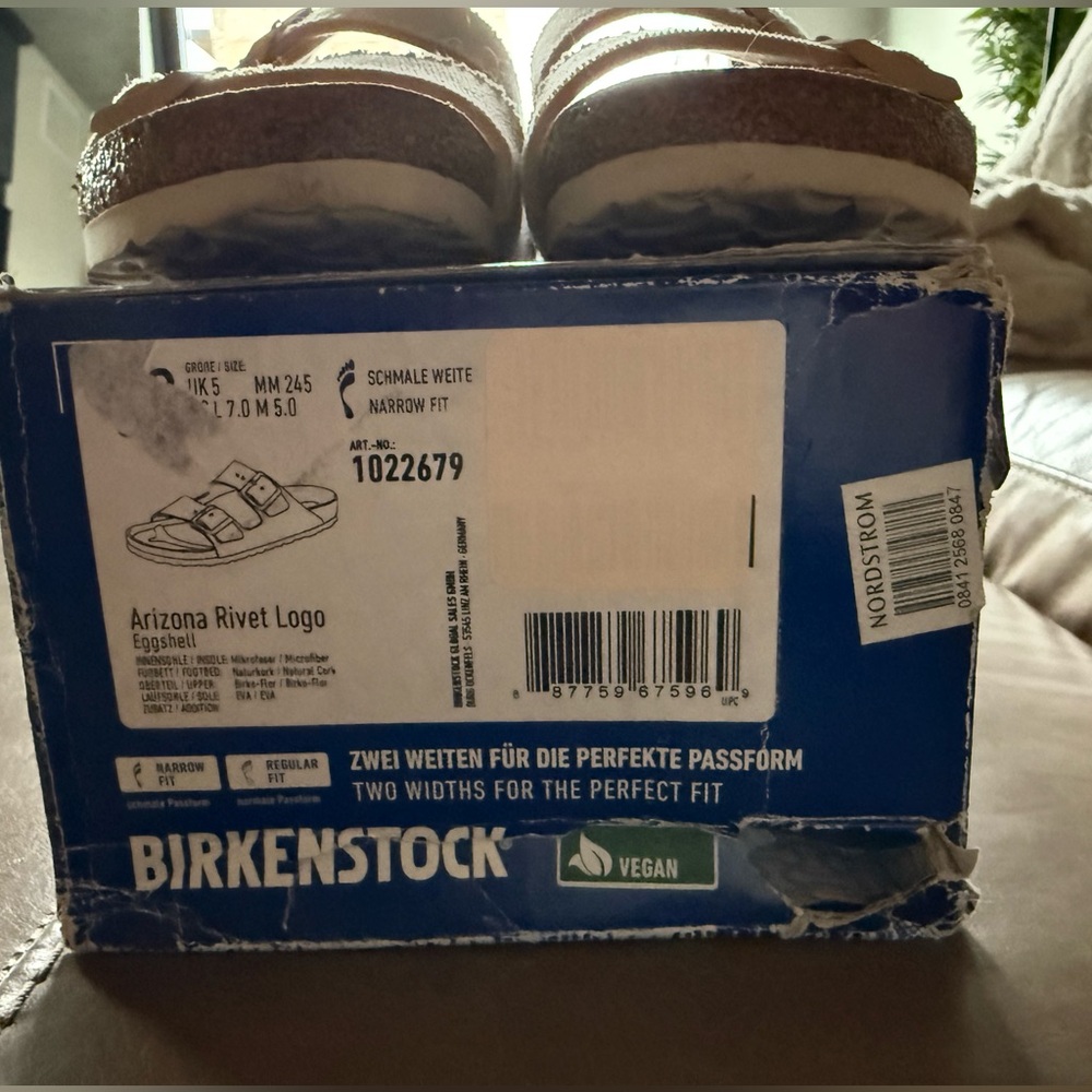 Birkenstock Arizona Rivet Size 38 in Eggshell - Picture 5 of 6